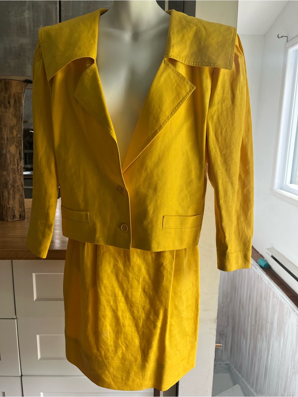 Vintage Emanuel Ungaro Solo Donna Yellow Linen Skirt Suit Set Made in Italy